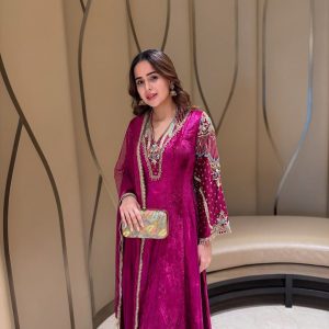 Designer Premium Velvet 3-Piece Suit Set
